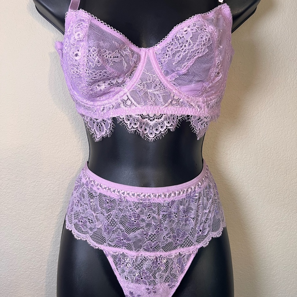 NWT VS Dream Angels set 36D/L